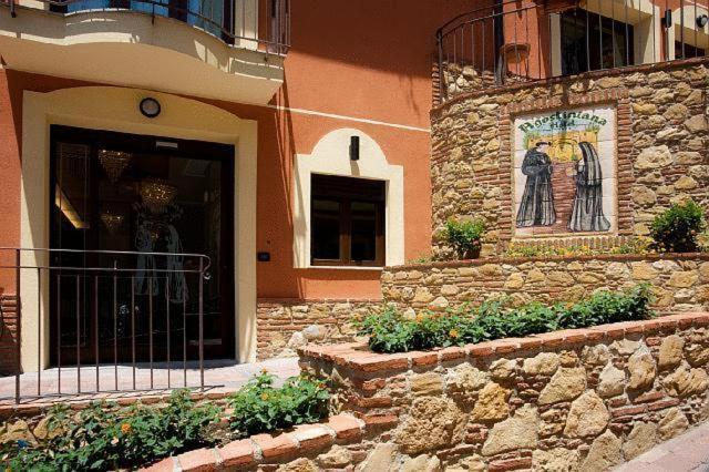 Agostiniana Hotel Санта-Тереза-ді-Рива Екстер'єр фото